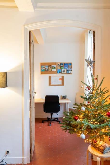 Spacieux Loft Aix-En-Provence Luaran gambar