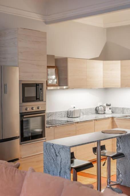 Spacieux Loft Aix-En-Provence Luaran gambar