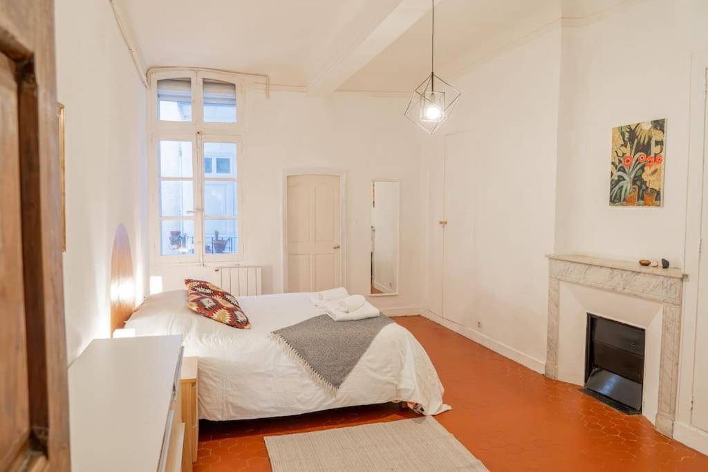 Spacieux Loft Aix-En-Provence Luaran gambar