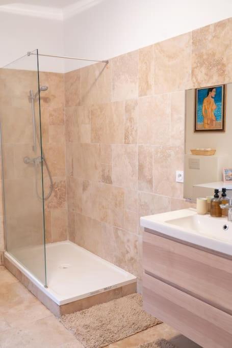 Spacieux Loft Aix-En-Provence Luaran gambar